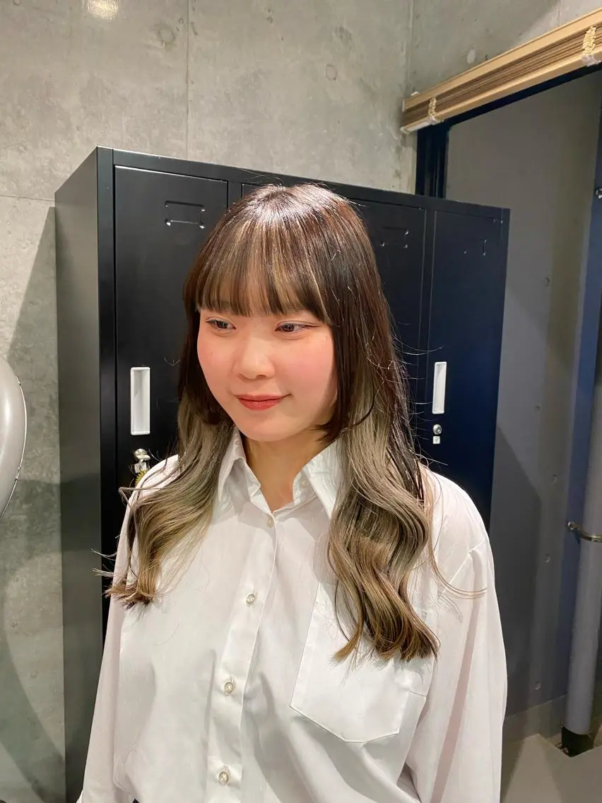 《minimo限定》インナーカラー+Aujua1stepトリートメント(ブリーチ込み)の写真