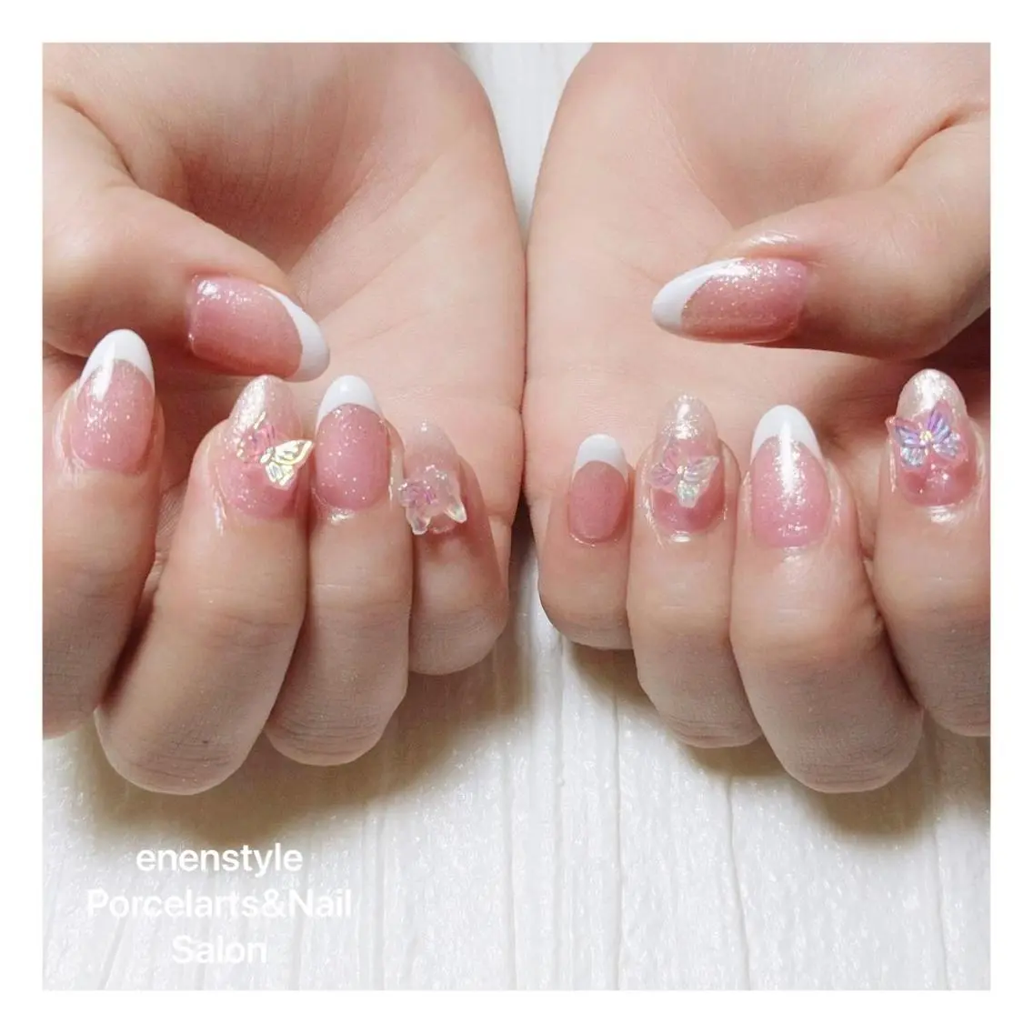 ミディアム ネイル ハンドネイル 🐾enen style 🐾のネイルデザイン