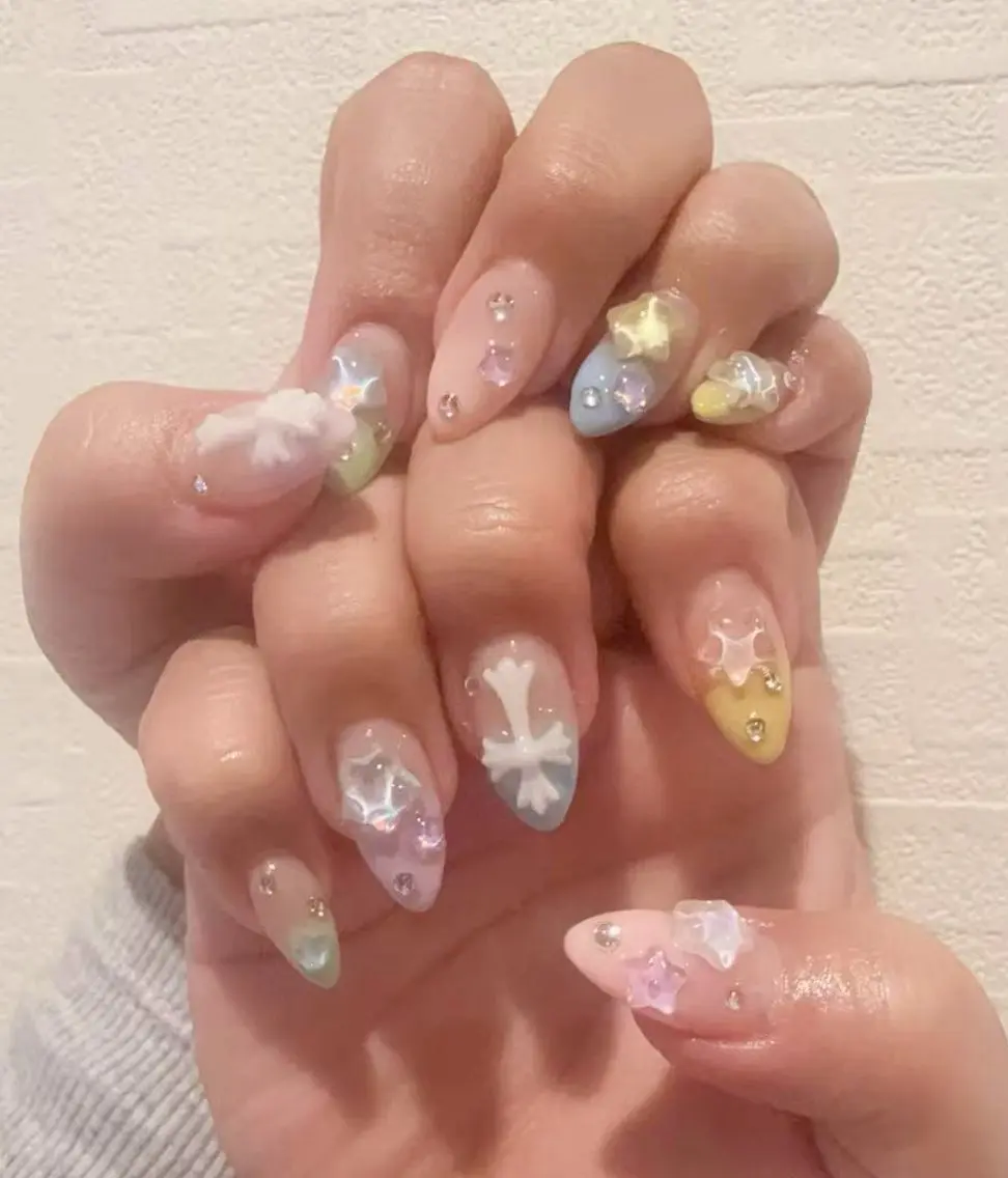 ネイル ハンドネイル Luvia harumiのネイルデザイン