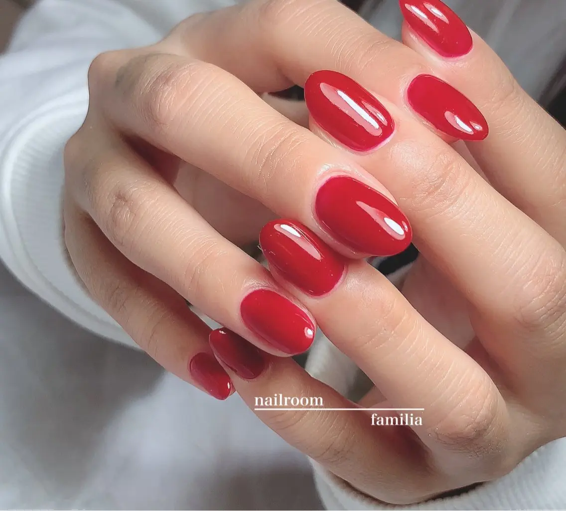 ネイル ハンドネイル -nailroom- familiaのネイルデザイン