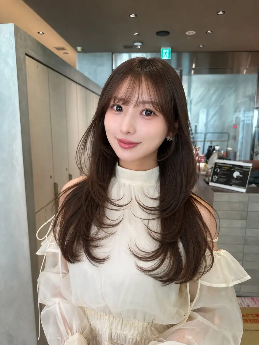 ロング カット ヘアカラー 縮毛矯正 トリートメント 🦋韓国風レイヤー/ 艶髪矯正🦋凛太郎のヘアスタイル