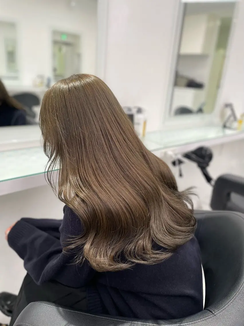 ロング カラー ヘアカラー トリートメント 透明感💕今っぽ似合 わせ𝐍𝐨. 𝟏のヘアスタイル