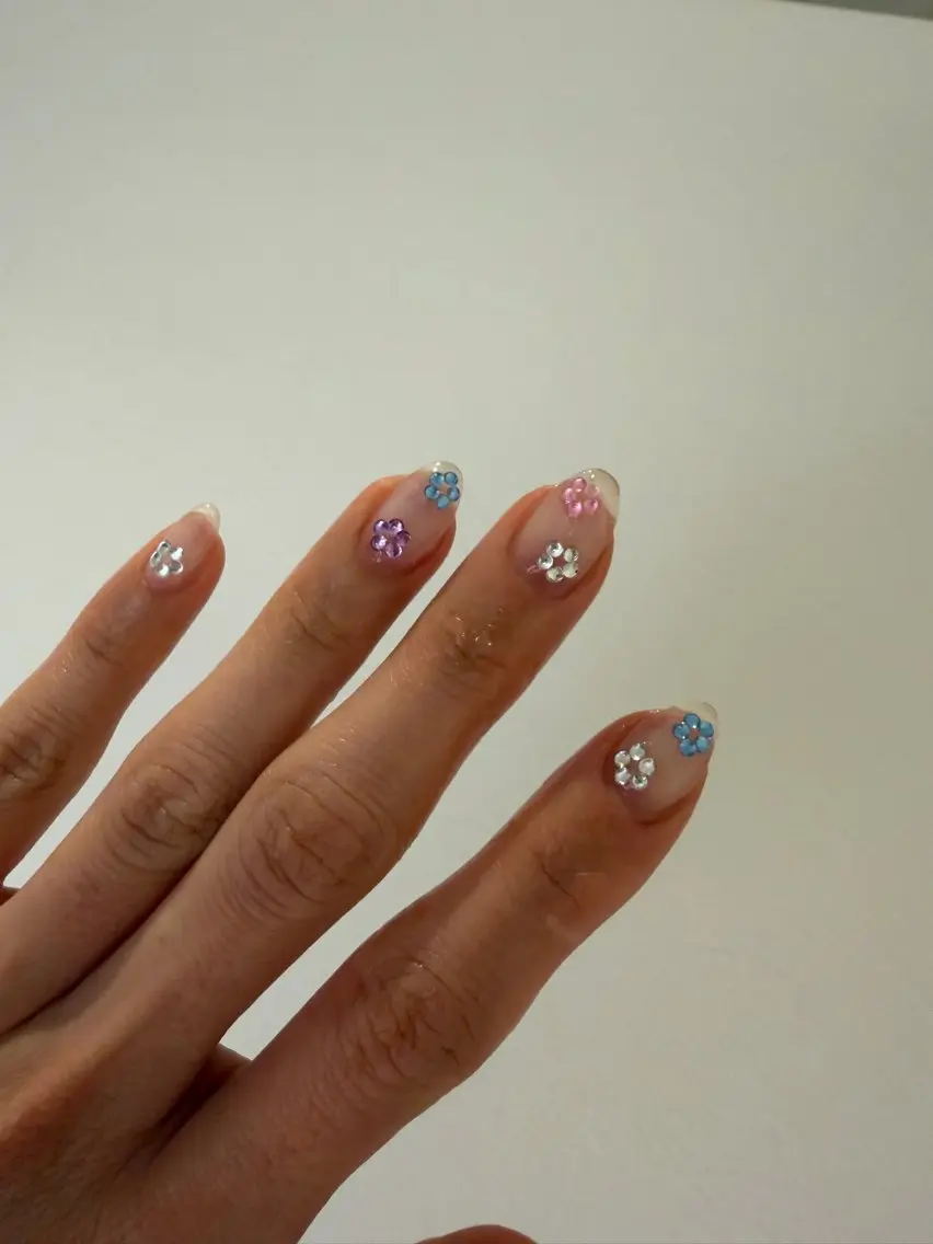 ネイル キラキラネイル ハンドネイル Ann nailのネイルデザイン