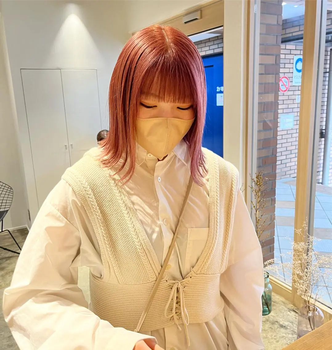 ミディアム カラー カット ヘアカラー トリートメント ヘアセット ハイトーン/レイヤー 💜Akaneのヘアスタイル