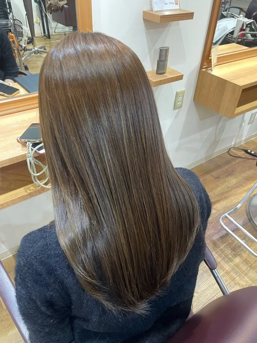 セミロング カラー ヘアカラー トリートメント レディースショート 💥向川拓身💥のヘアスタイル