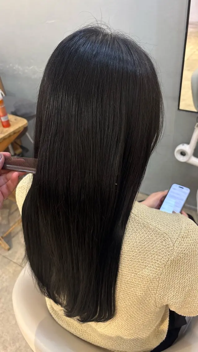 ロング カラー 折野 来菜のヘアスタイル