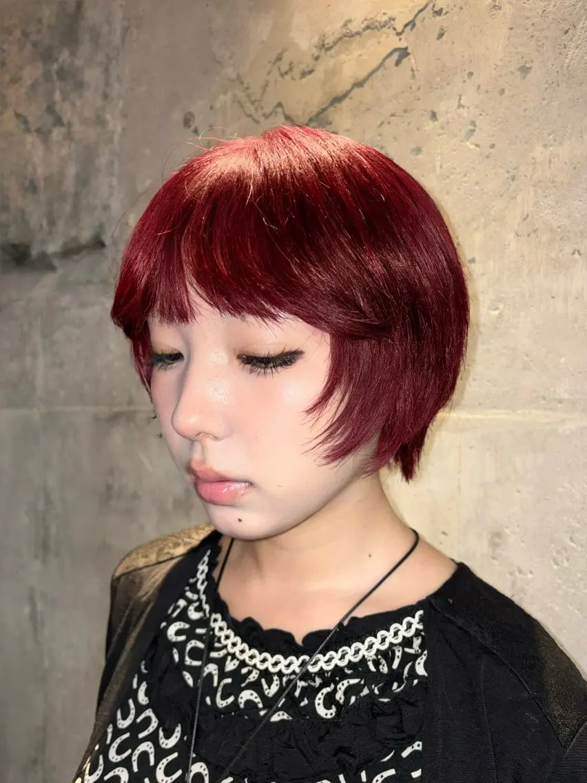 ショート カット ヘアカラー トリートメント Cocona 🦤 /ブリーチ/デザインのヘアスタイル