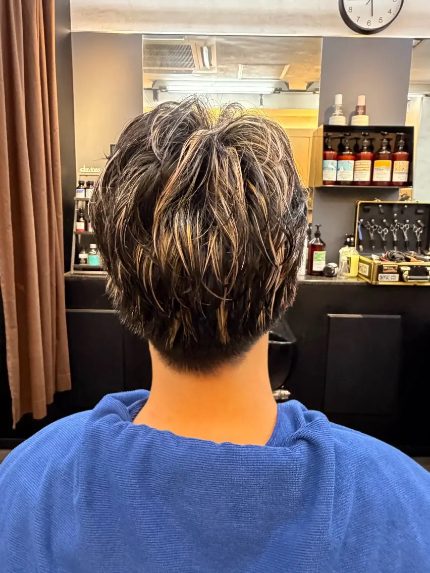 ショート カラー ブリーチ メッシュ ショートヘア カット ヘアカラー 【癒しのバーバー】 小野寺のヘアスタイル