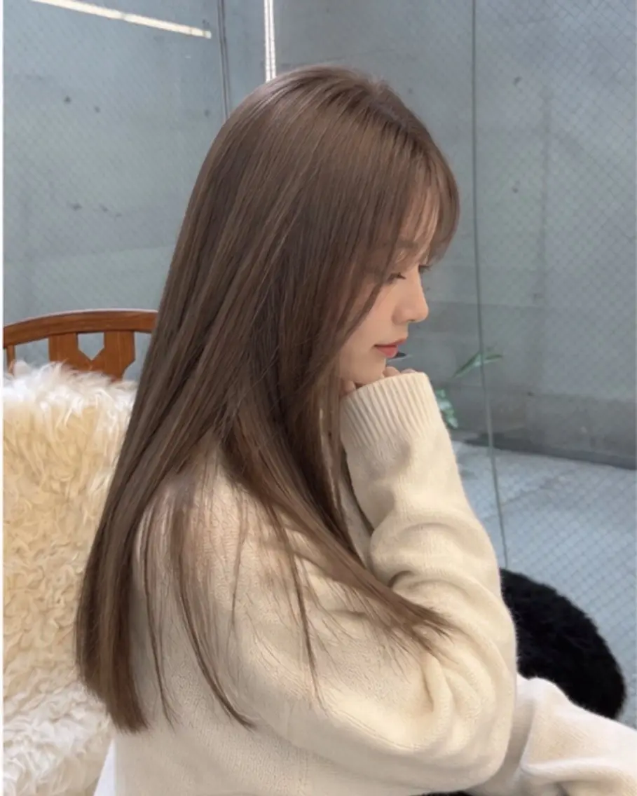 ミディアム ハッシュカット 韓国風ヘア レイヤーカット トリートメント カット pia 薬院のヘアスタイル