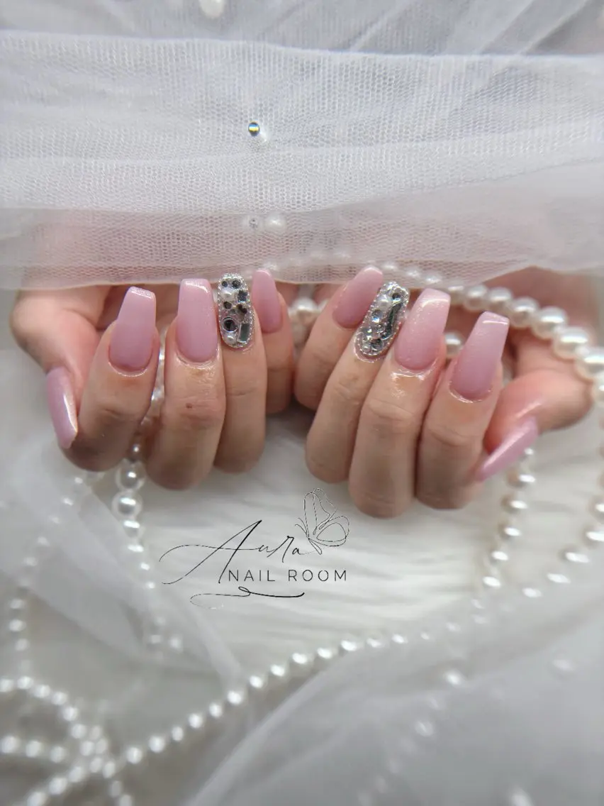 ネイル Aura Nail Roomのネイルデザイン