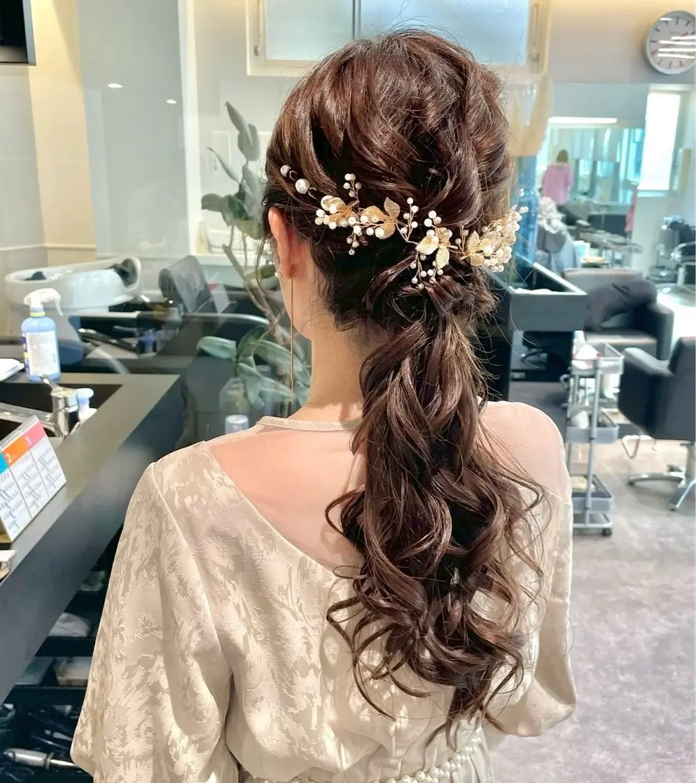 ヘアアレンジ ヘアセット 艶カラー/アレンジ 🎀みさき💕🌷のヘアスタイル