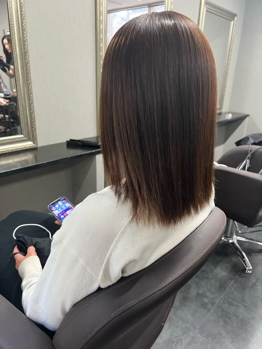 ミディアム カラー ヘアカラー ハイトーンカラー 坂本 翼のヘアスタイル