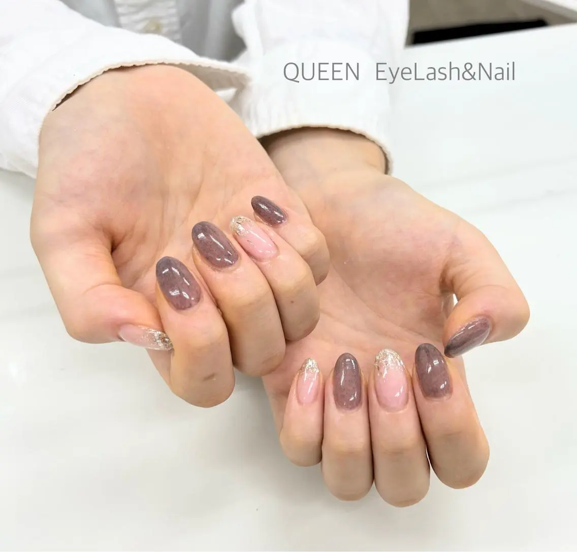 ミディアム ネイル Bloom Nailのネイルデザイン
