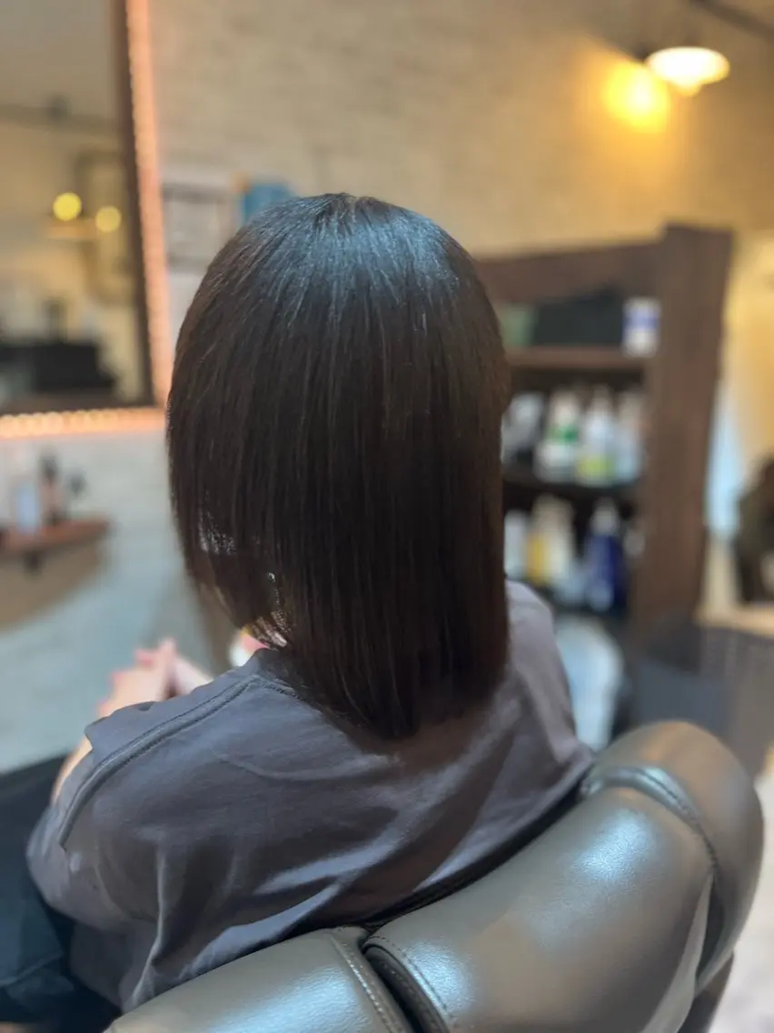 セミロング 縮毛矯正 トリートメント ツヤ髪専門美容師 桑原 和誠のヘアスタイル