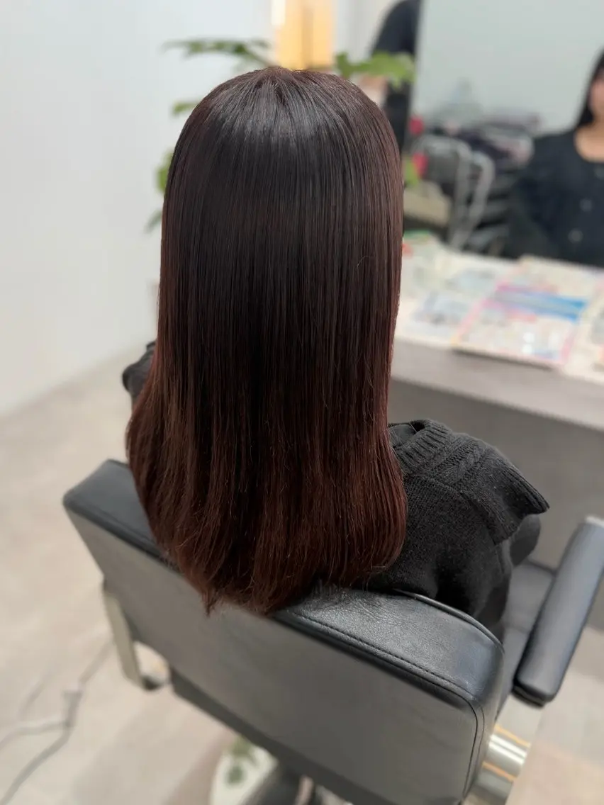ロング カラー ブリーチ ブラウンカラー グラデーションカラー ピンクカラー ピンクブラウン ヘアカラー 岡田 詠のヘアスタイル