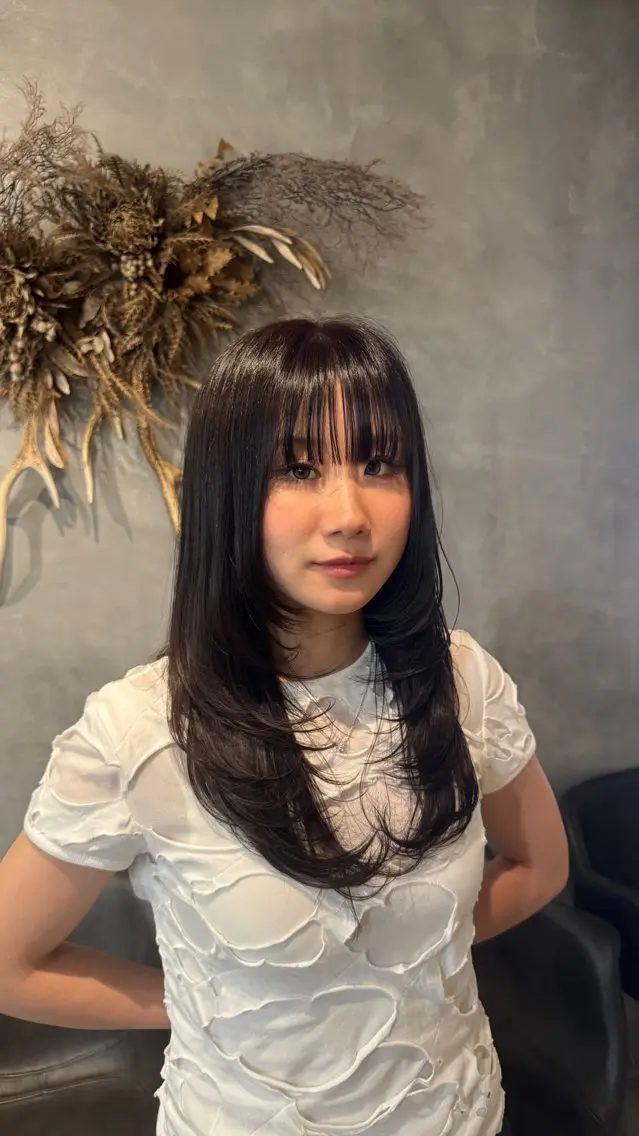 ロング カット みく💖レイヤー／海 外ヘア🇺🇸❤️のヘアスタイル
