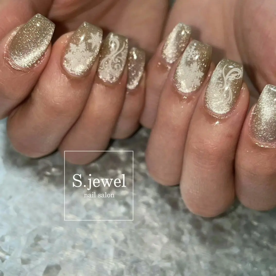 ネイル S. JEWELのネイルデザイン