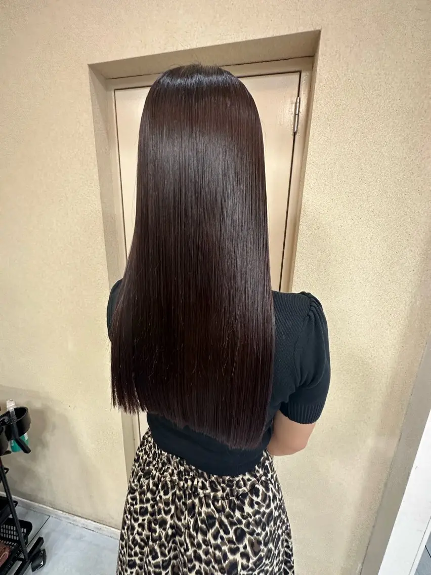 ロング トリートメント 髪質改善/縮毛矯正 /レイヤーカット岡部のヘアスタイル