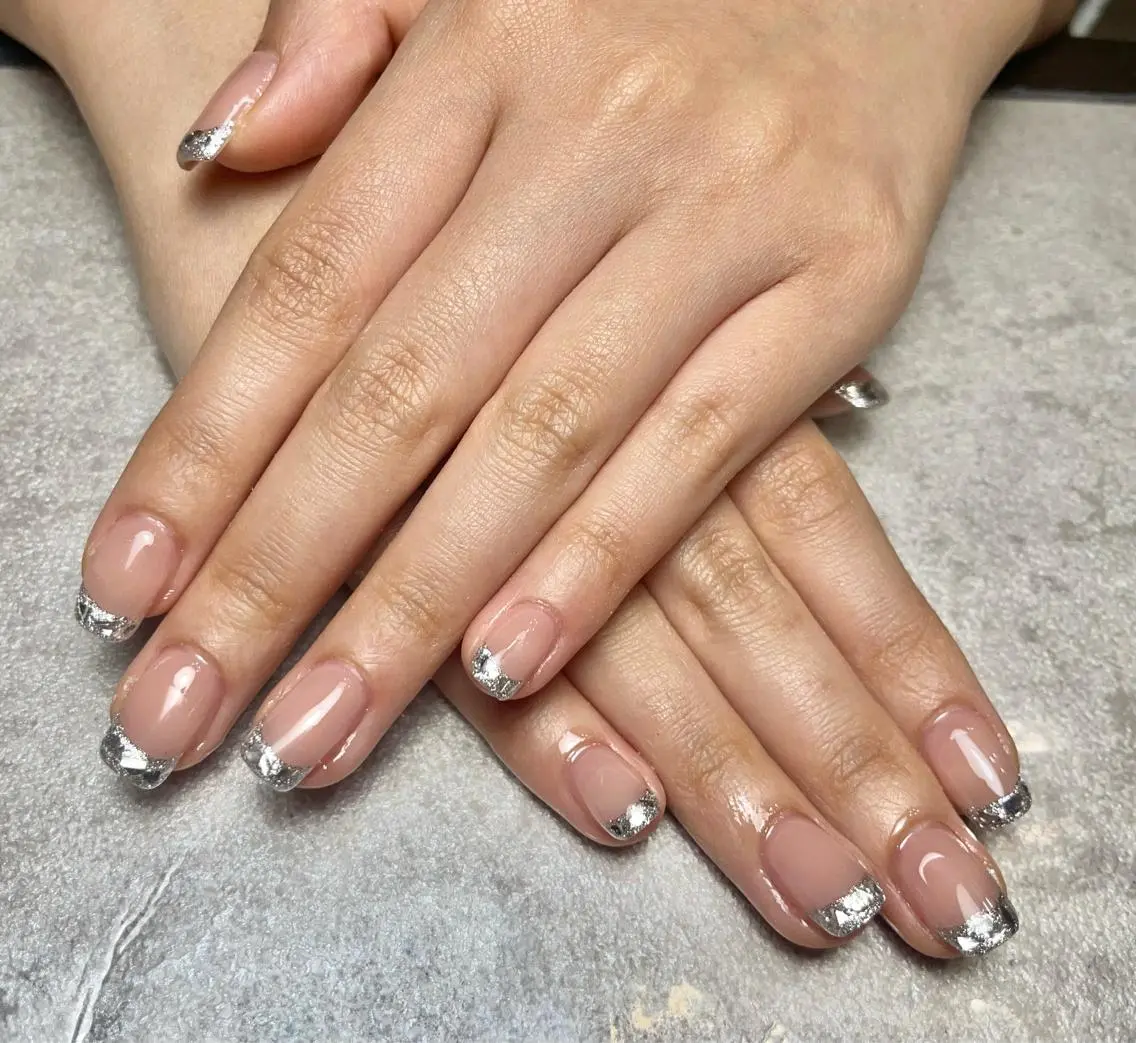 ネイル フレンチネイル ジェルネイル ガラスフレンチ パラジェル BLANC.nail yuuのネイルデザイン