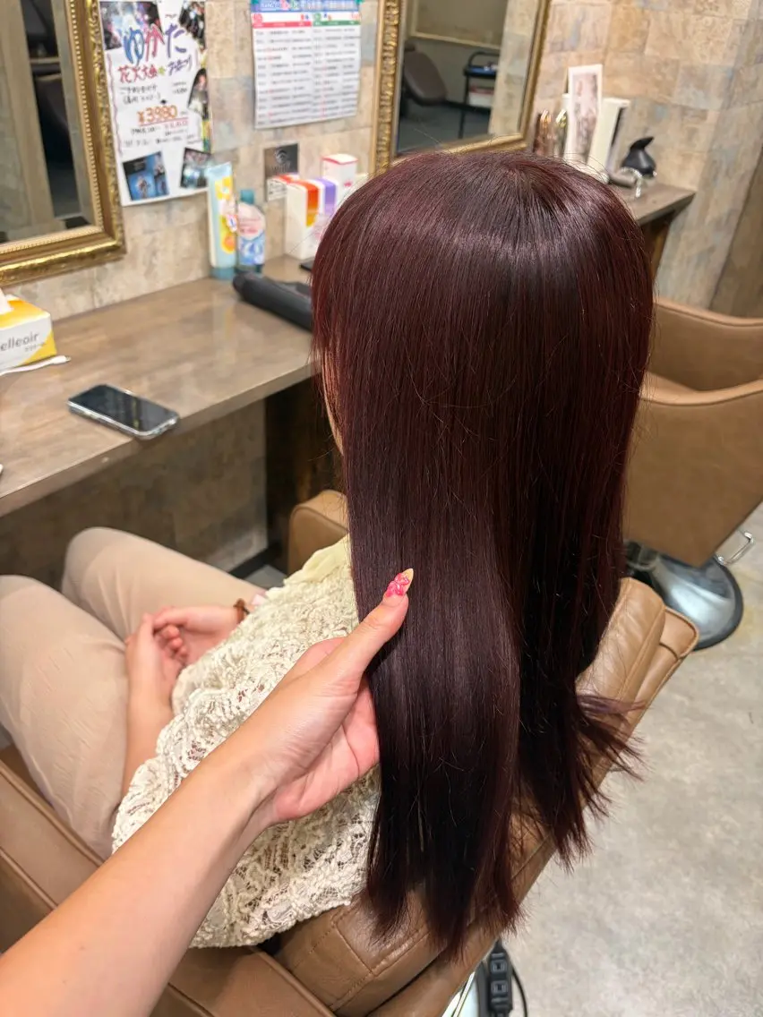 ロング ヘアカラー 前田 みのりのヘアスタイル