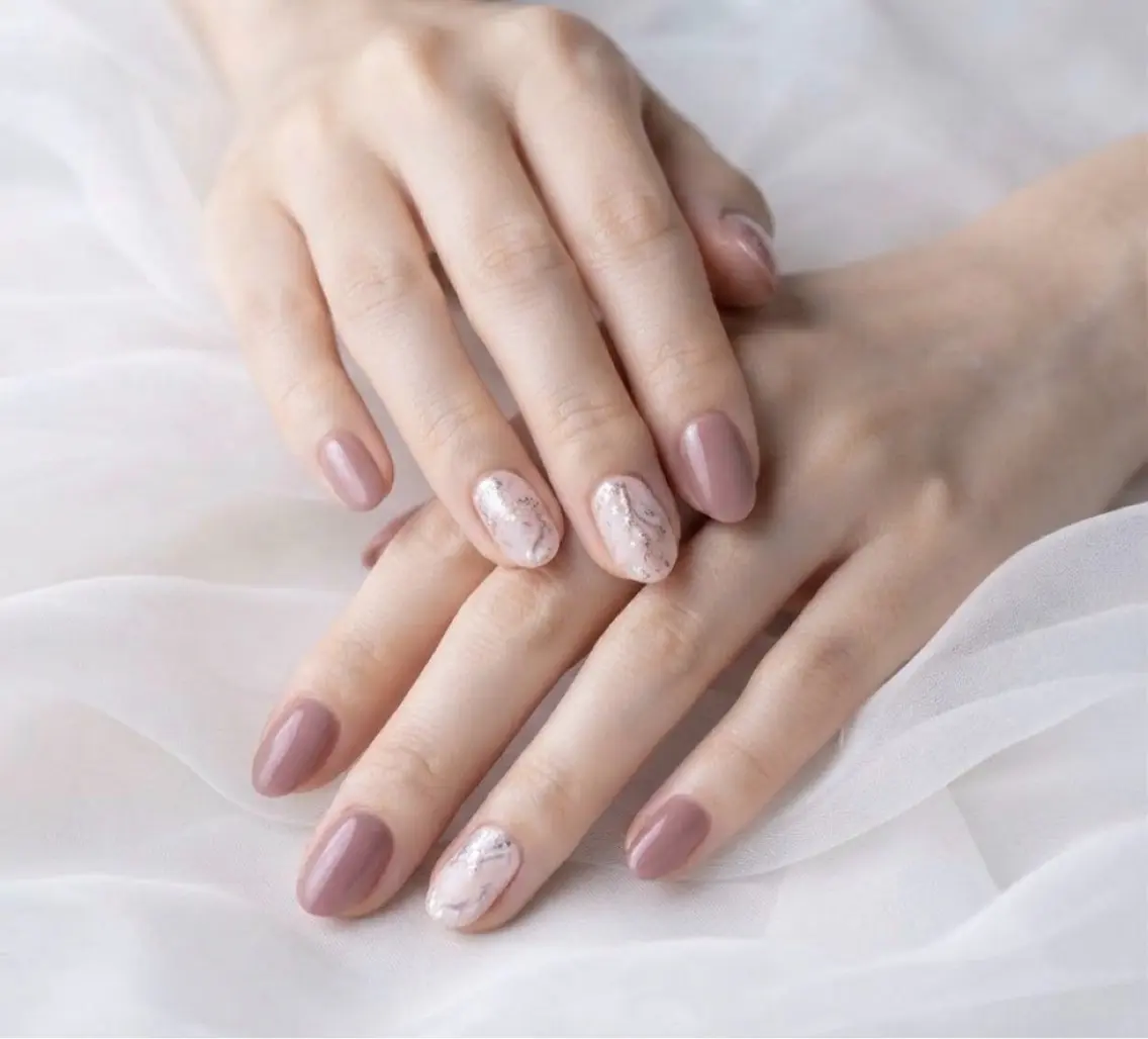 ネイル 成人式 フレンチネイル ジェルネイル 韓国ネイル マグネットネイル Michan Nailのネイルデザイン