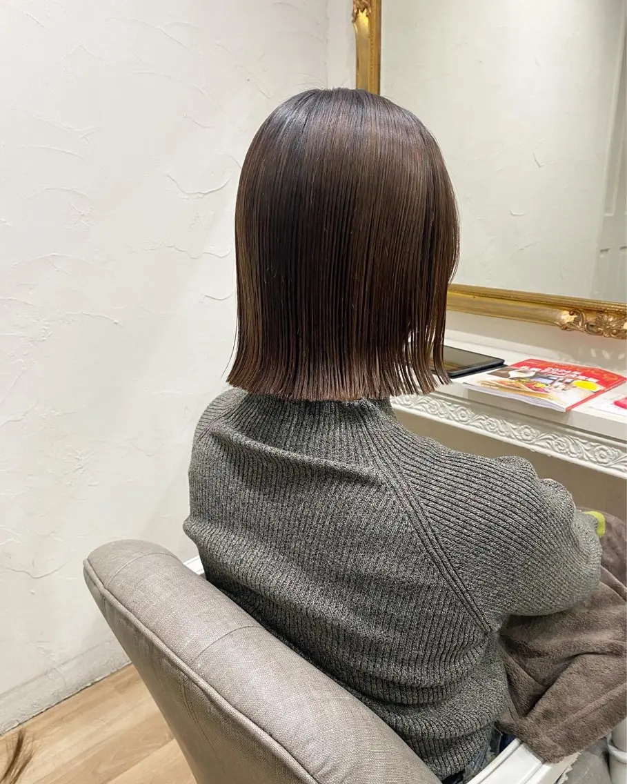 ショート カラー パーマ ヘアアレンジ ボブ 外ハネヘア カット ヘアカラー トリートメント 東田 恋のヘアスタイル