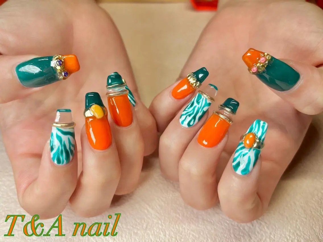 セミロング ネイル 長さ出し ジェルネイル ニュアンスネイル スカルプネイル 夏ネイル T&A nailのネイルデザイン