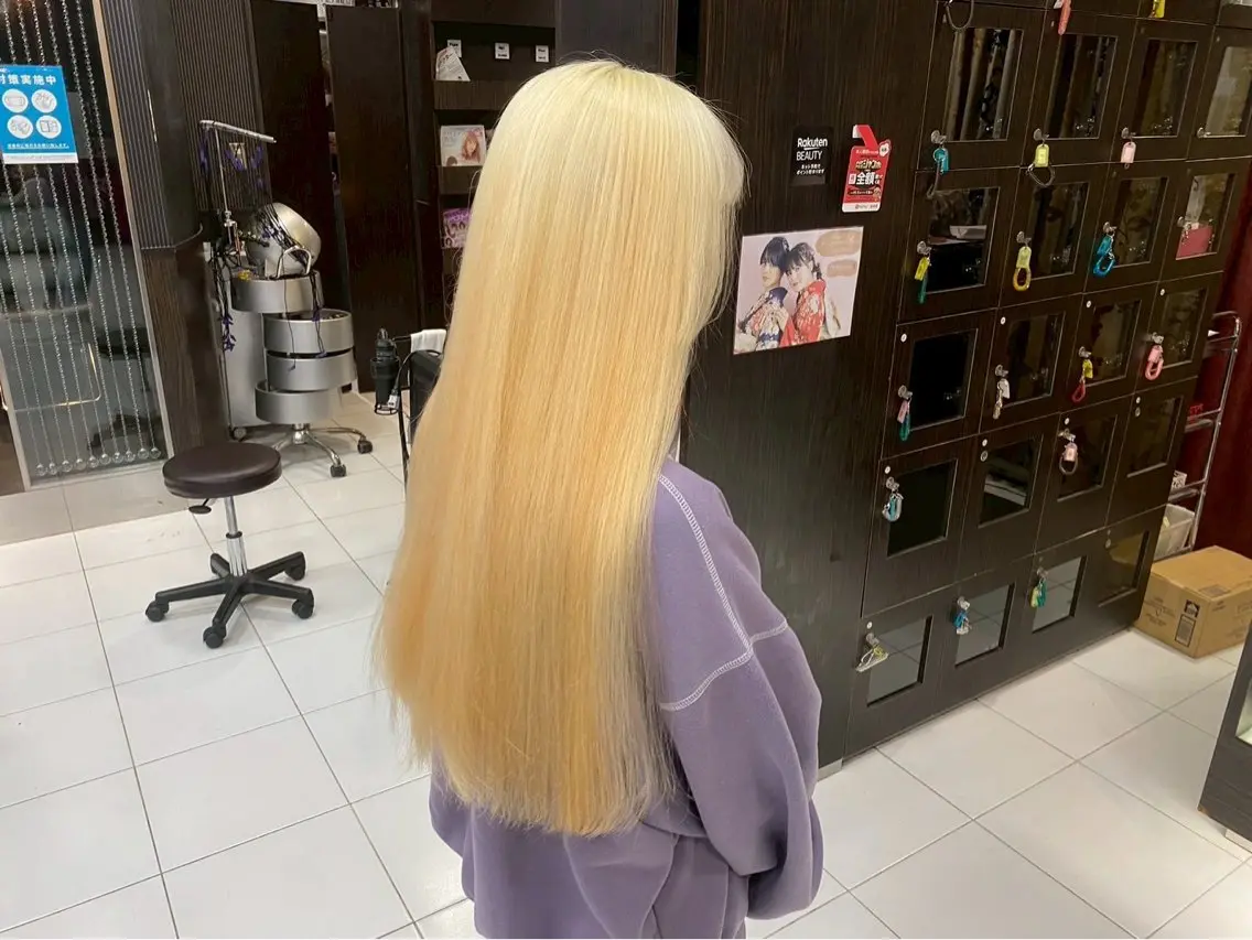 ロング カラー レイヤーカット 艶髪🎀HINATAのヘアスタイル