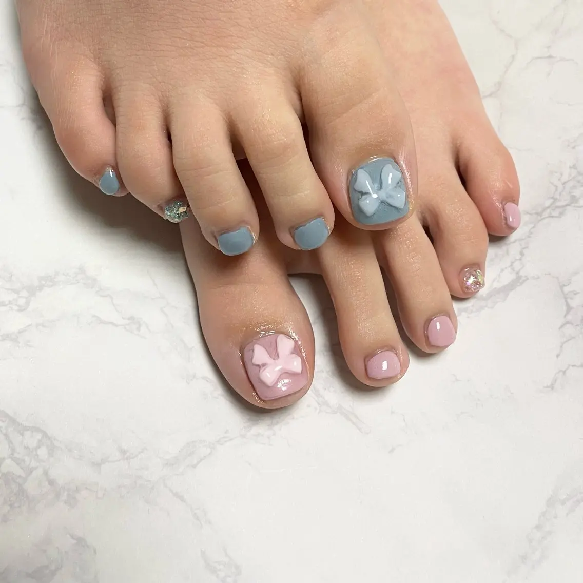 ネイル リボン FELICE ﾌｪﾘｰﾁｪのネイルデザイン