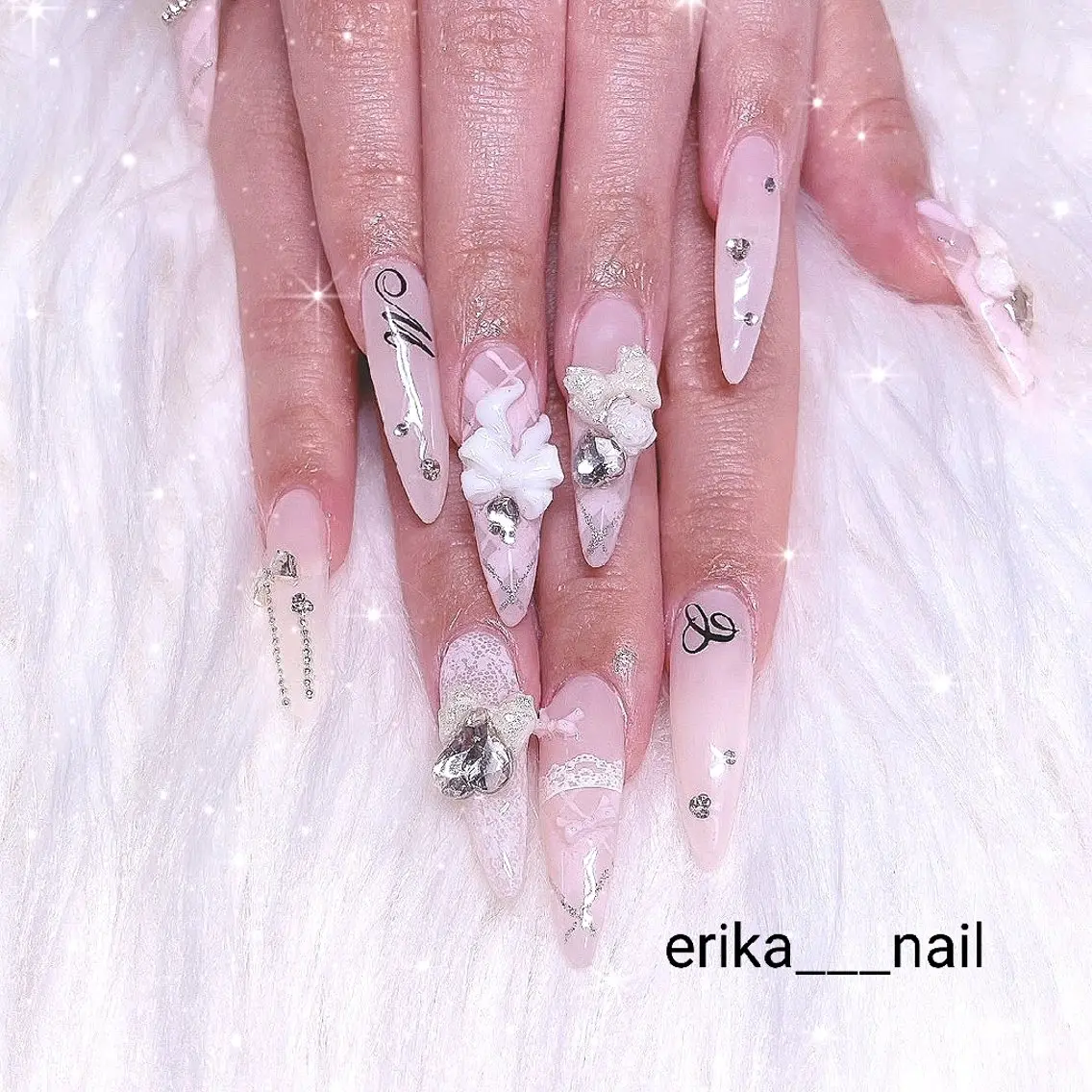 ネイル NAKAJIMA ERIKAのネイルデザイン