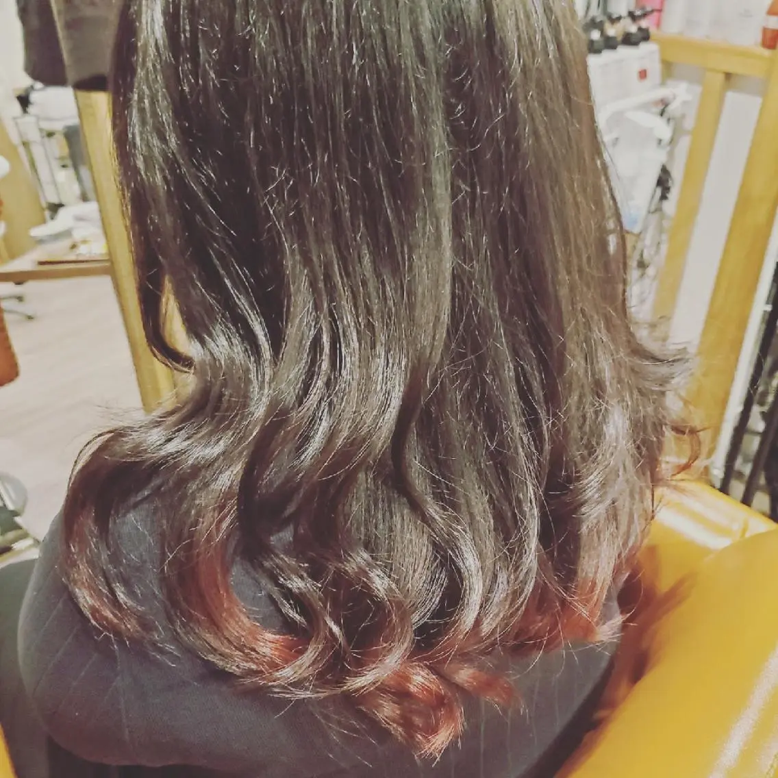 ロング カラー アディクシーカラー ブリーチ イルミナカラー 外国人風カラー トリートメント ヘアカラー spa hair ark 富井直美のヘアスタイル