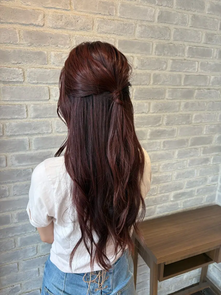 ロング ヘアアレンジ AOI🎀 顔周り カット/透明感カラーのヘアスタイル