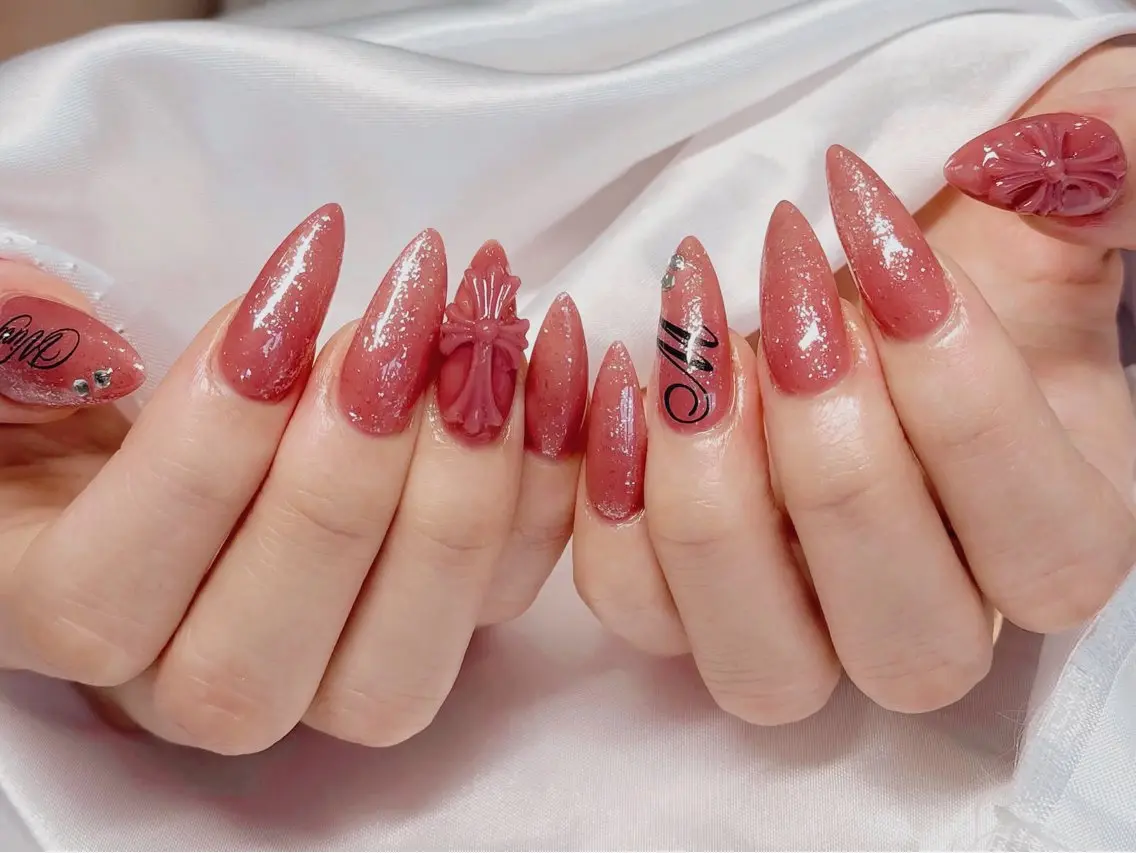 ネイル ラメ(グリッター) Mi nailsのネイルデザイン