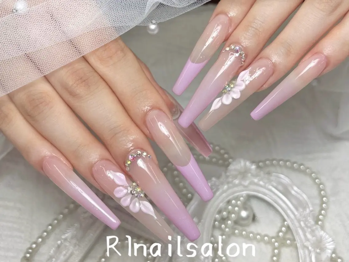 ネイル R1🎀Nail💕 池袋東口店のネイルデザイン
