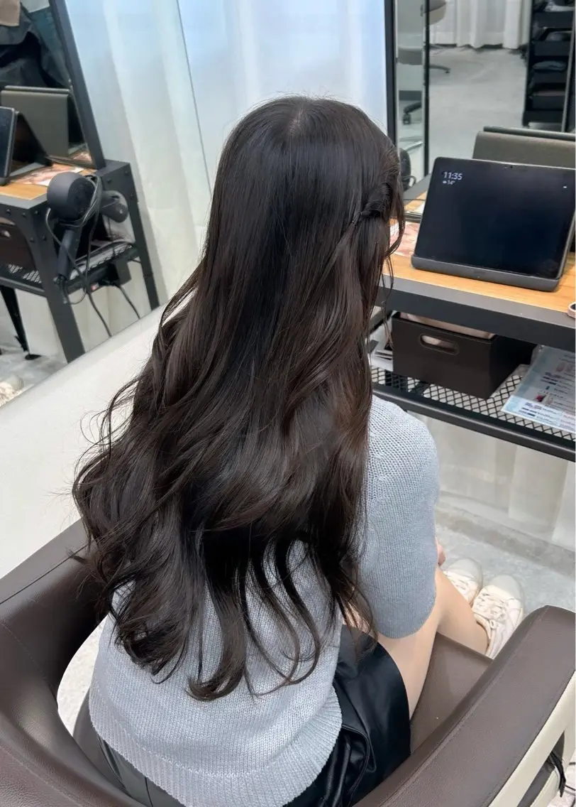 ロング DRIP HONOKAのヘアスタイル