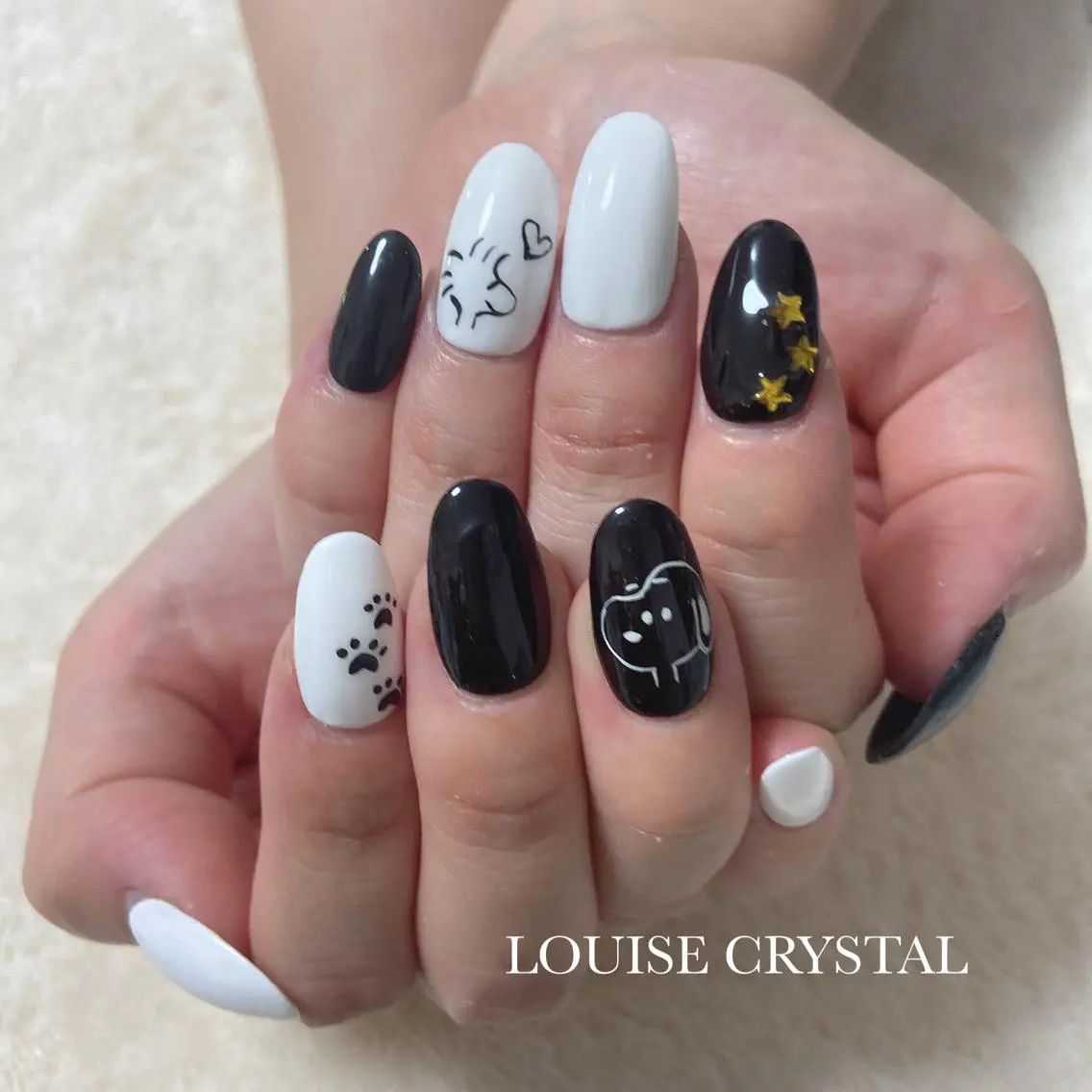 ネイル ネイルチップ ハンドネイル LOUISE CRYSTALのネイルデザイン