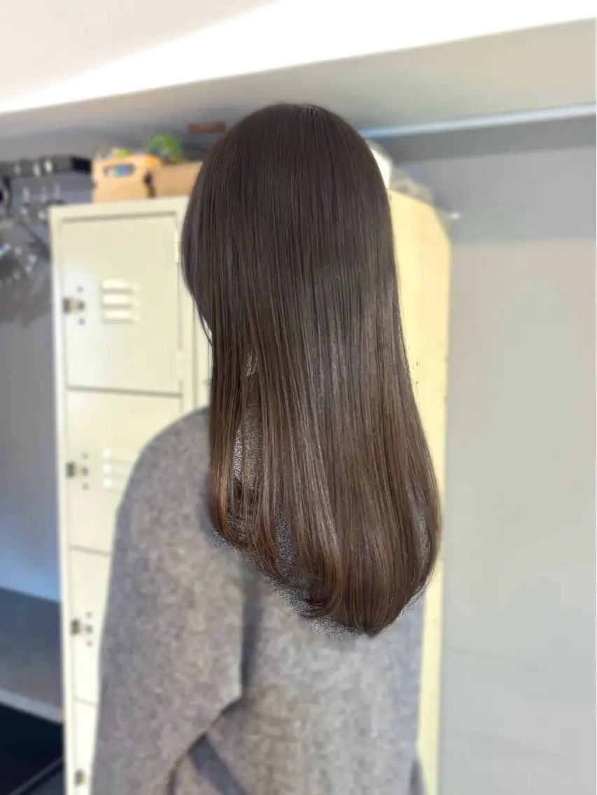 セミロング カット 縮毛矯正 トリートメント 髪質改善/ヘアケア coiiはしもとはなのヘアスタイル