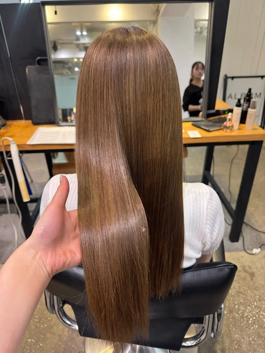 ロング 縮毛矯正 たにぐち はるかのヘアスタイル