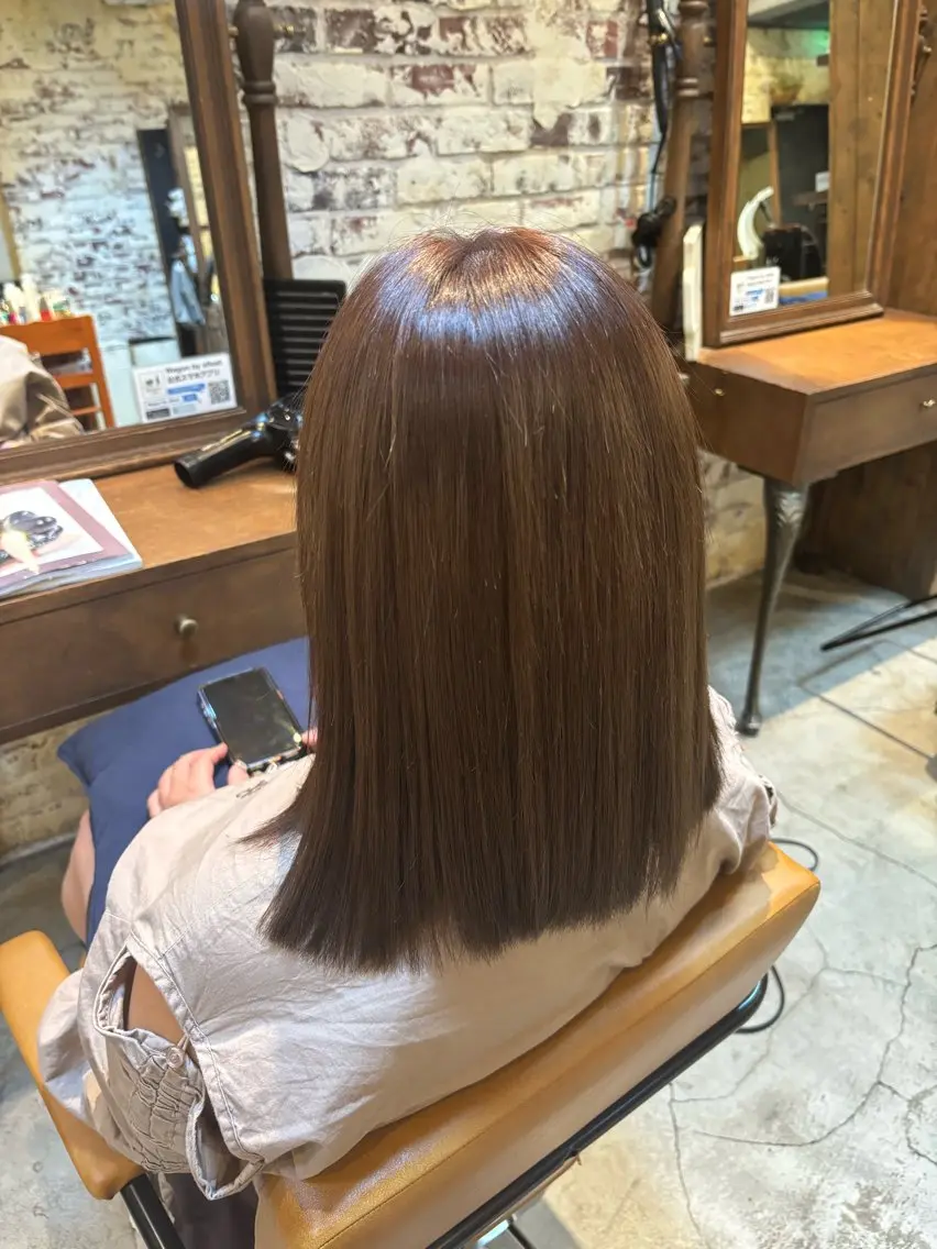 ミディアム カラー ブラウンカラー ココアブラウン マロンブラウン トリートメント ヘアカラー トリートメント 七井 香奈 (なないかな)のヘアスタイル