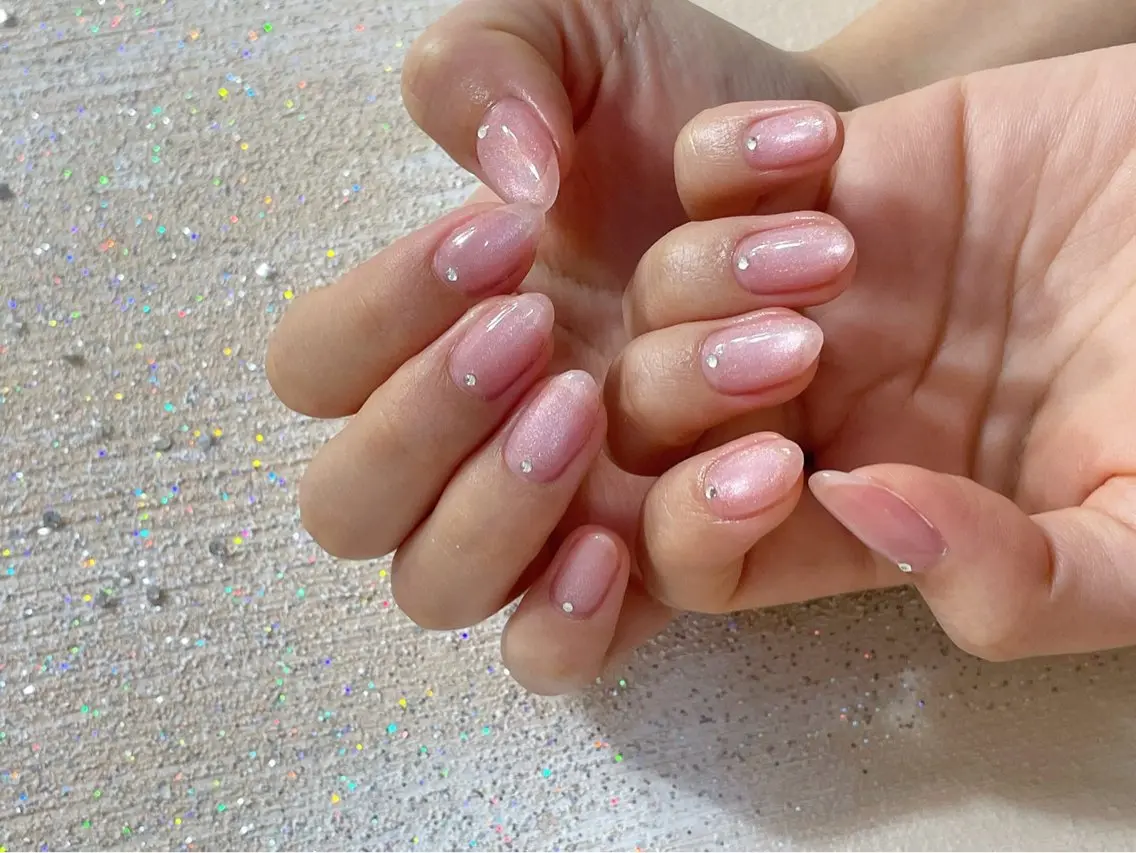 ネイル フットネイル ジェルネイル パラジェル 春ネイル ストーンネイル kiki nail たまプラーザのネイルデザイン