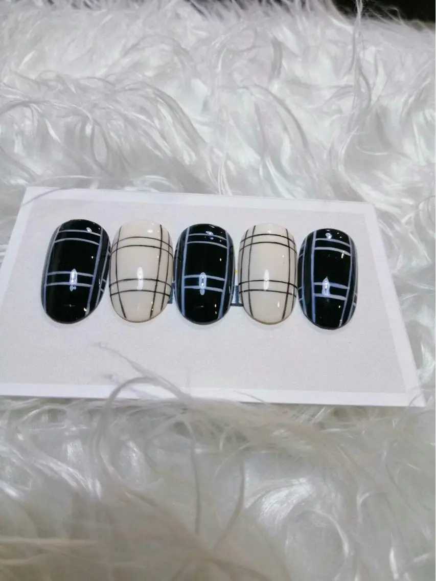 ネイル 長さ出し フレンチネイル グラデーション 韓国ネイル マグネットネイル ハンドネイル Lannie nailのネイルデザイン