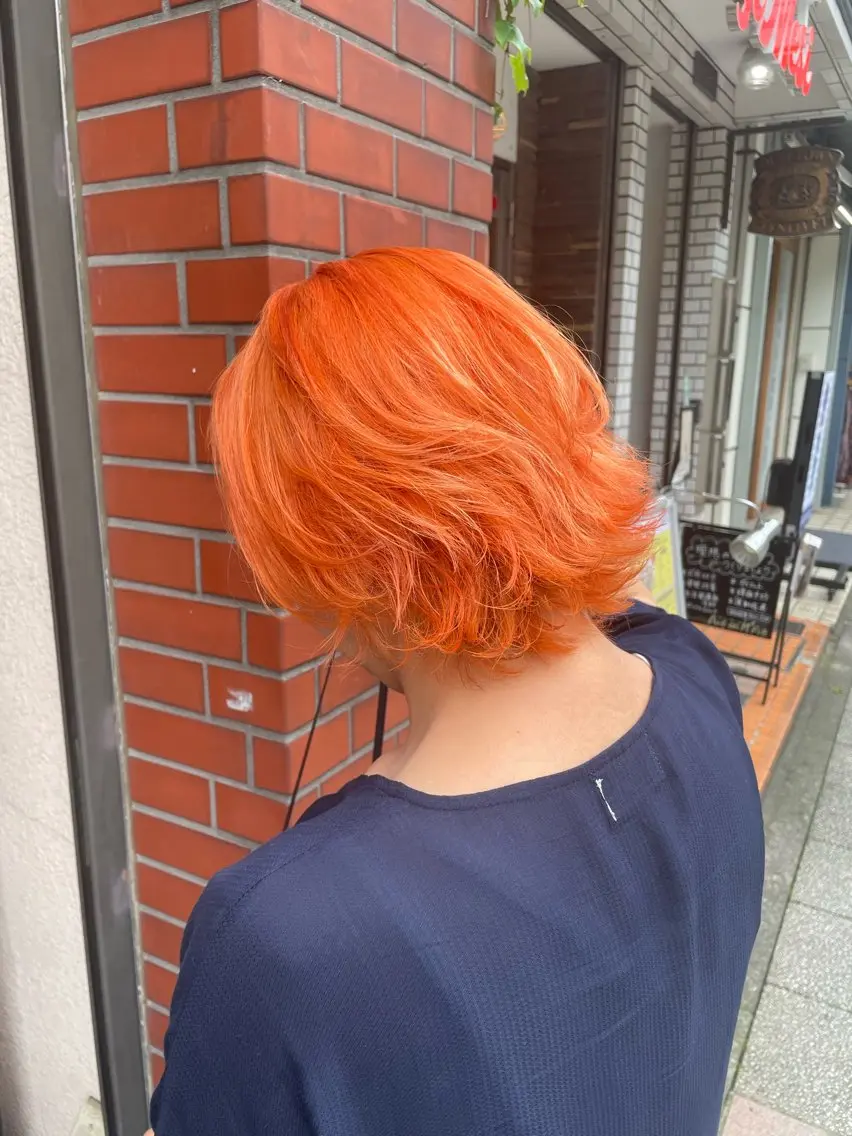 ショート カラー ダブルカラー オレンジ トリートメント 👑派手髪/カット 👑ANRYのヘアスタイル