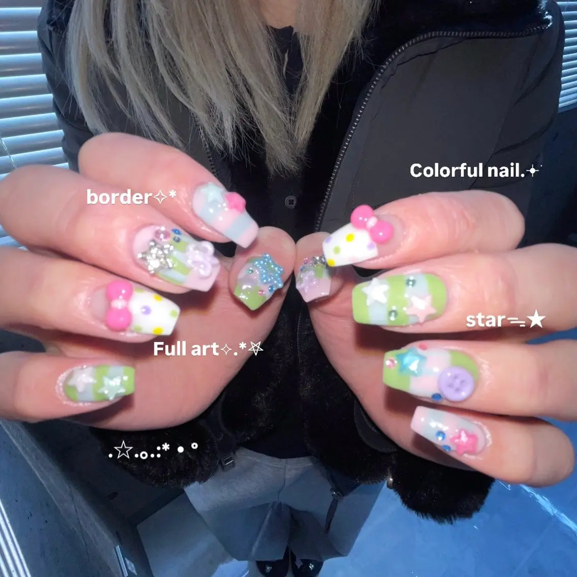 ネイル アートネイル SEIRA⋆✦ Paletteのネイルデザイン