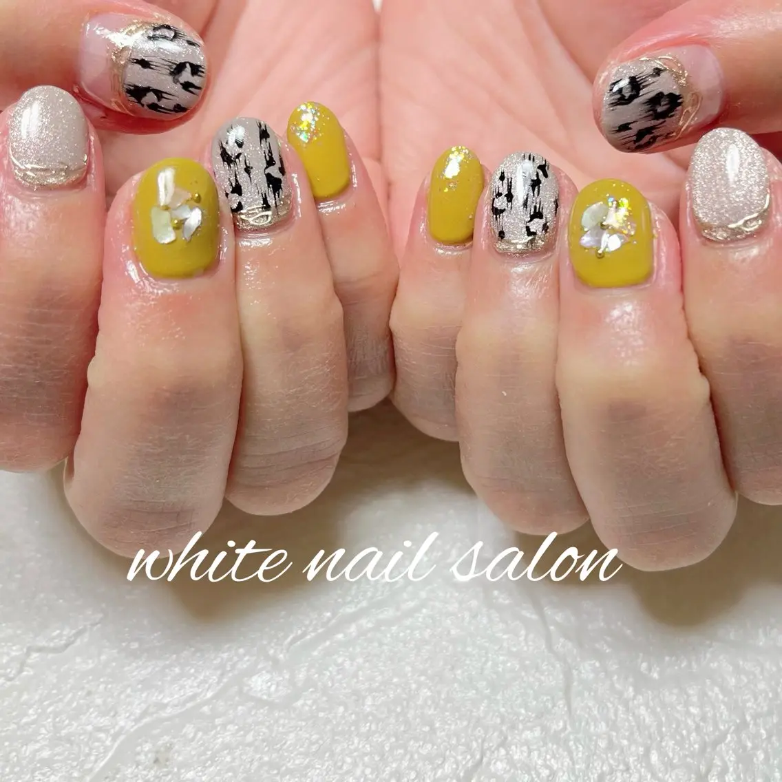 ネイル ラメ(グリッター) ハンドネイル white nail salonのネイルデザイン