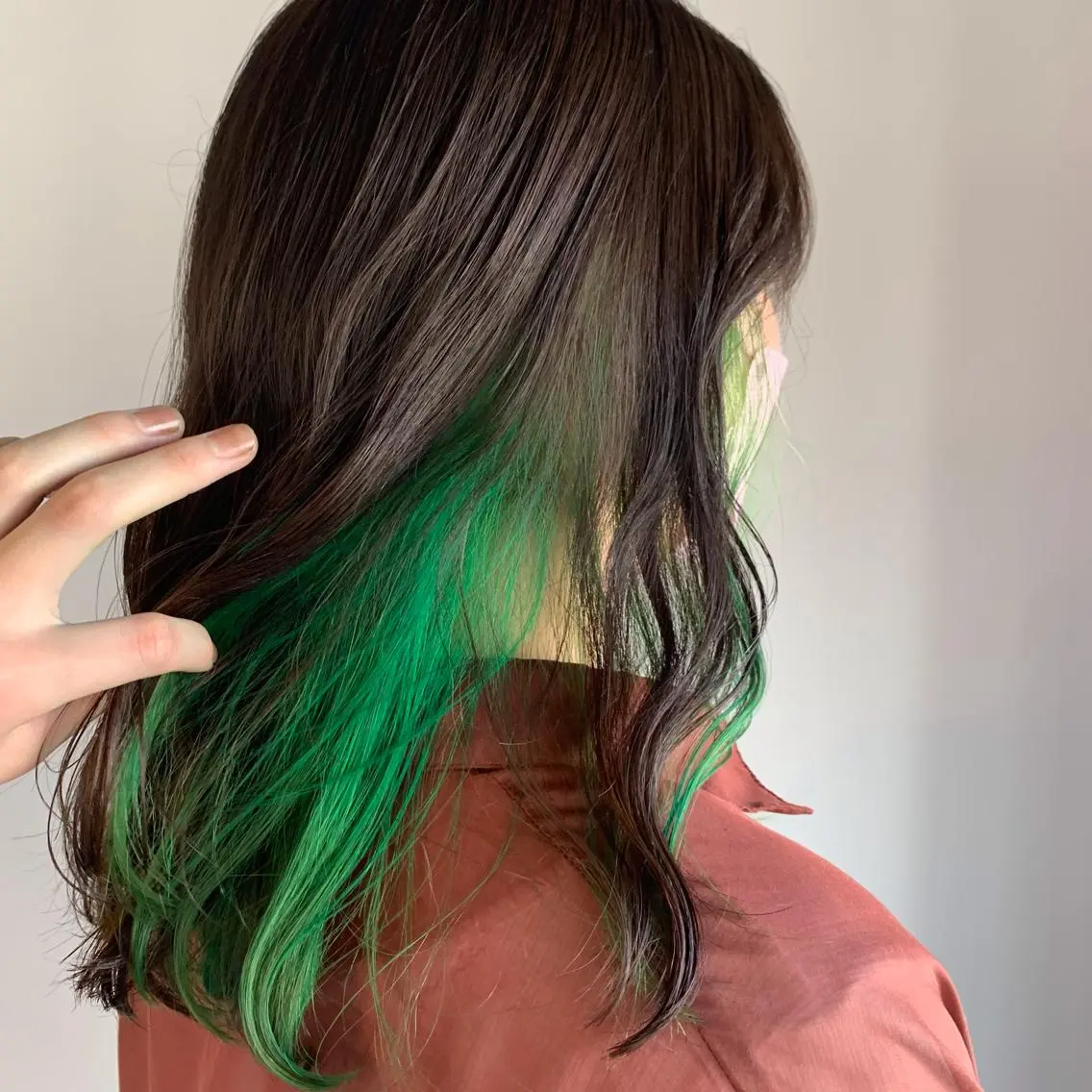 セミロング カラー ヘアアレンジ セミロングパーマ アクアカラー ダブルカラー グラデーションカラー ハイライトカラー カット ヘアカラー トリートメント Luana / 公式 / 大通のヘアスタイル