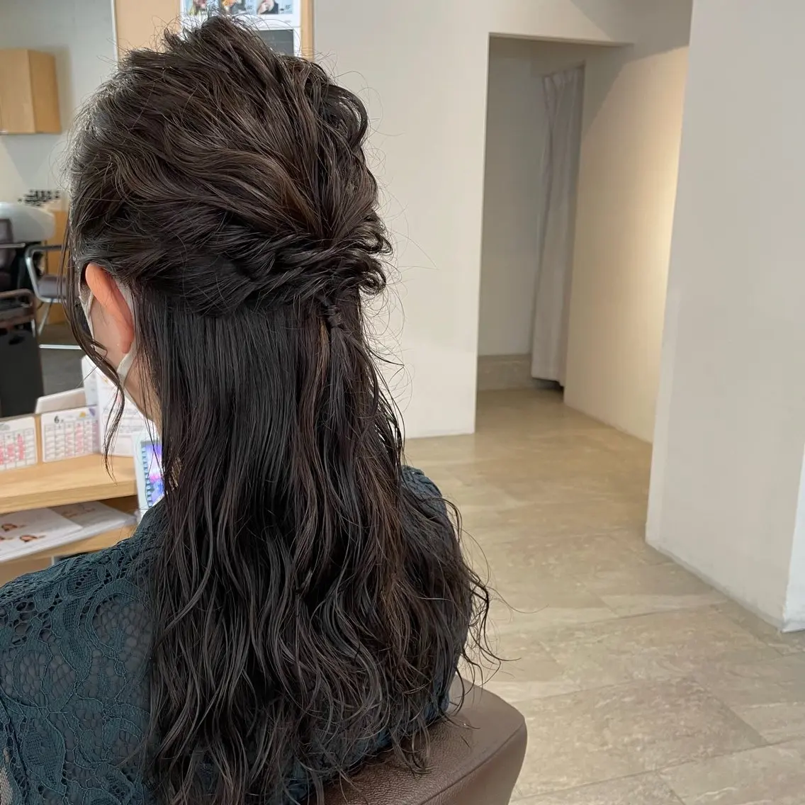 ヘアアレンジ ハーフアップ ヘアセット 透明感カラー さきのヘアスタイル