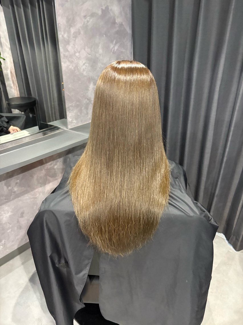 カラー nameless miichiのヘアスタイル