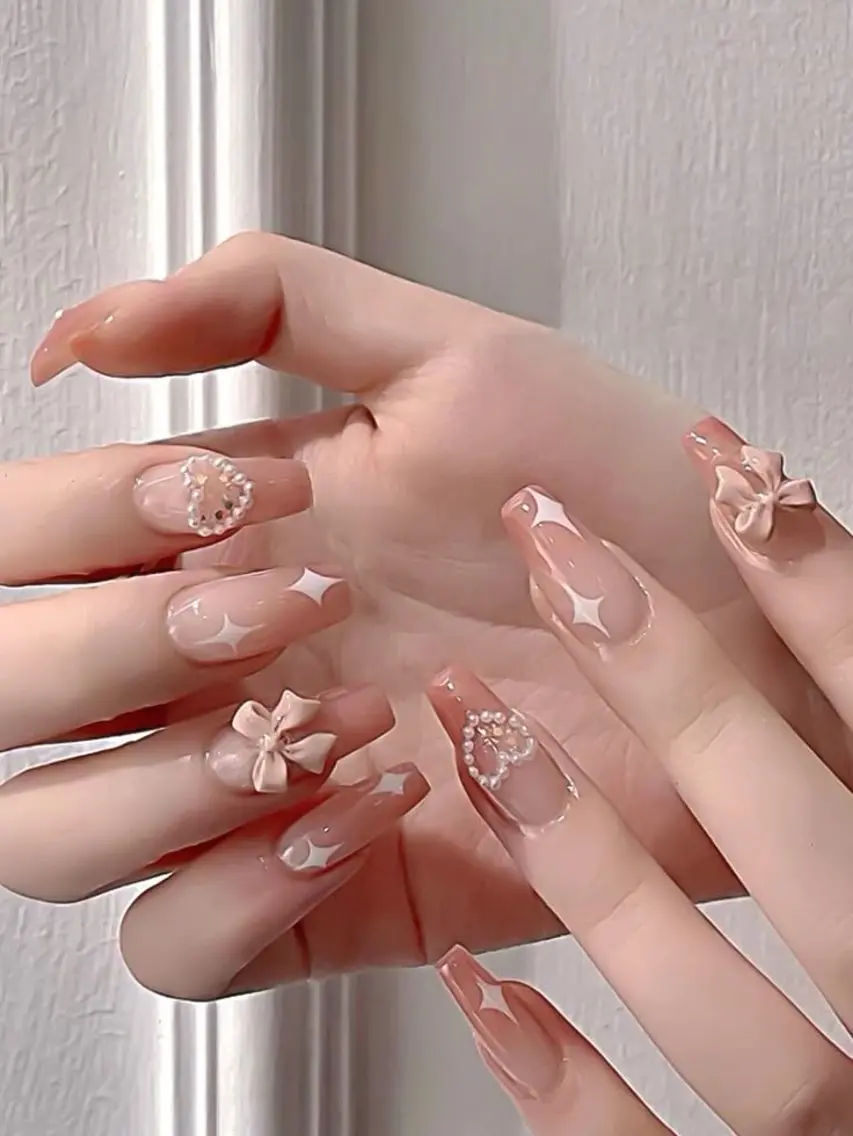 ネイル 長さ出し フレンチネイル グラデーション 卒業式 マグネットネイル ハンドネイル MIHANA NAILのネイルデザイン