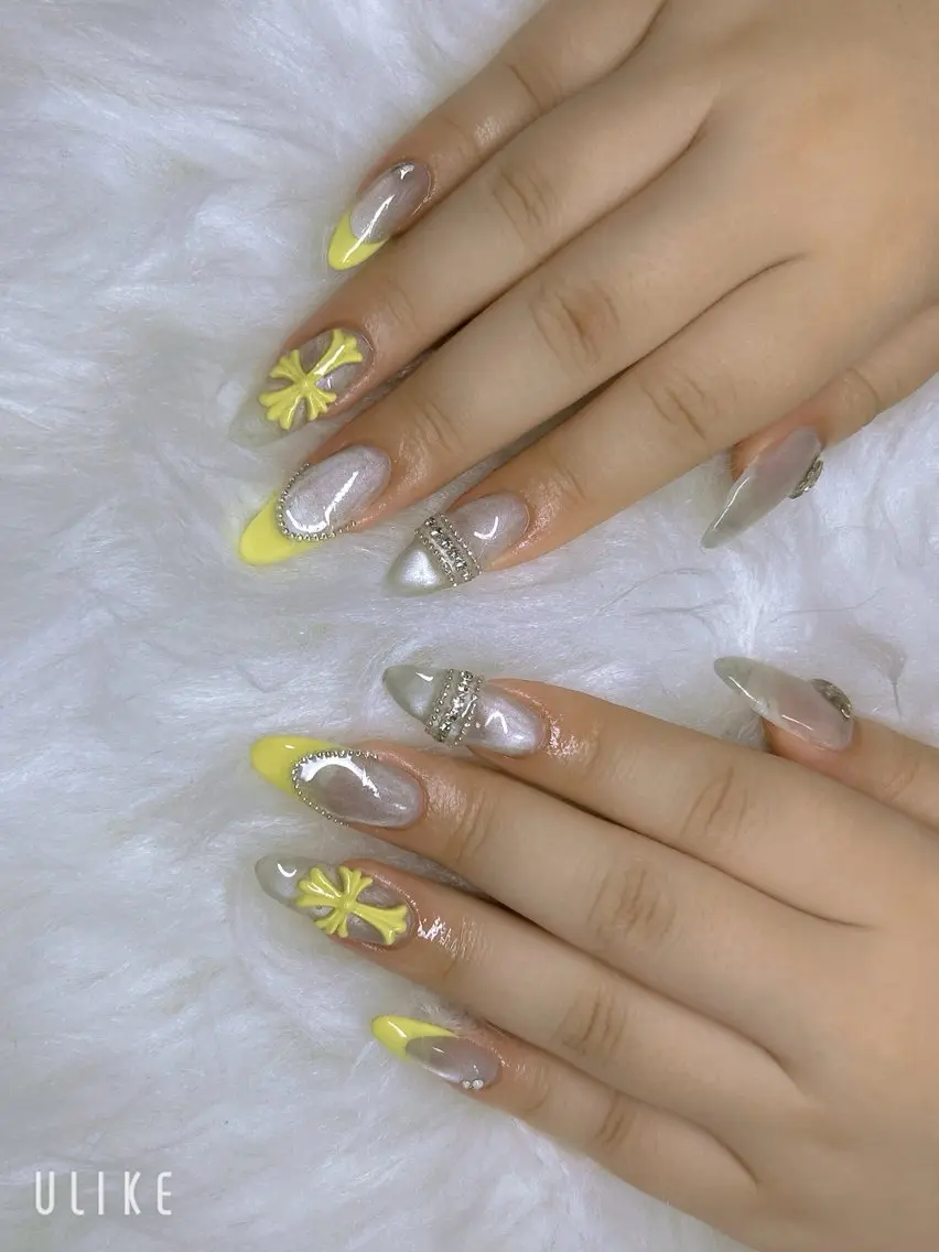 ネイル ハンドネイル フットネイル anela_nail aynのネイルデザイン