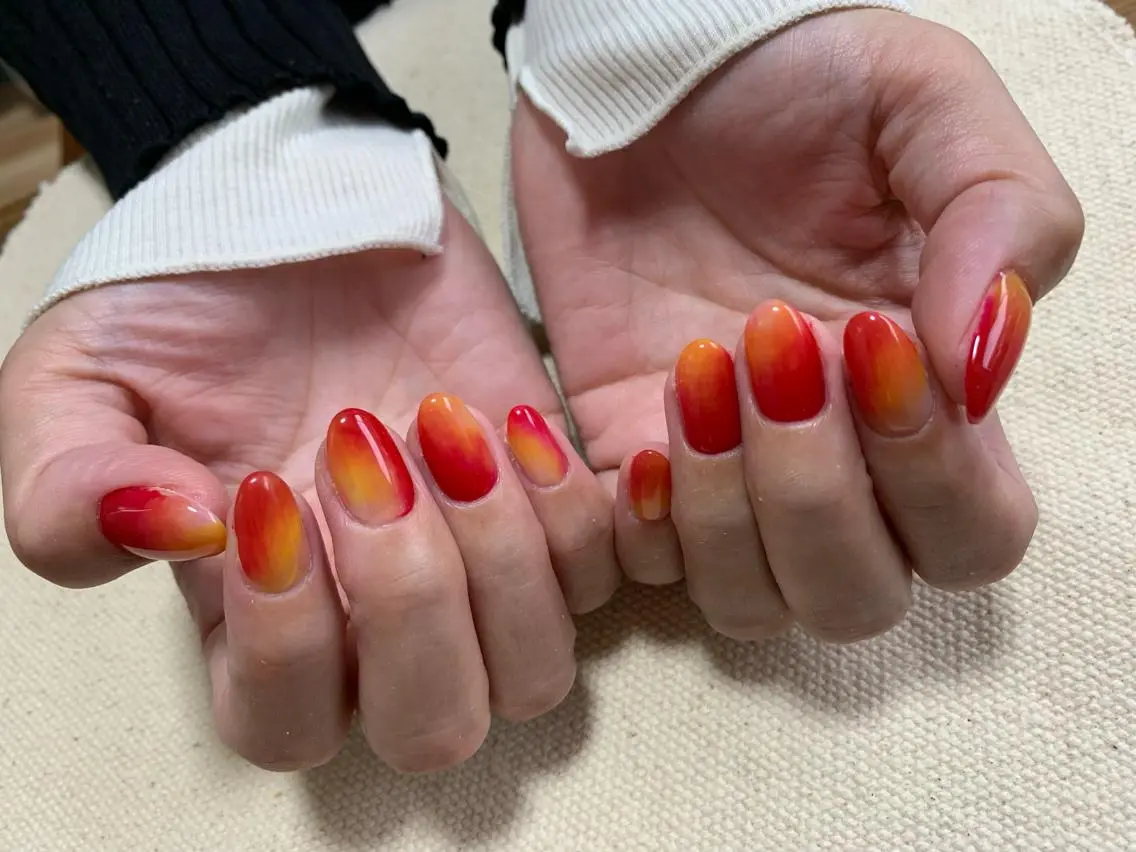 ネイル アートネイル ラメ(グリッター) 大理石ネイル(マーブル) ミラーネイル 冬ネイル ハンドネイル nail room カジカジのネイルデザイン